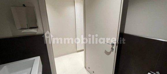 Escritório de 5 divisões em Alzano Lombardo, Italy N.º 286915 30