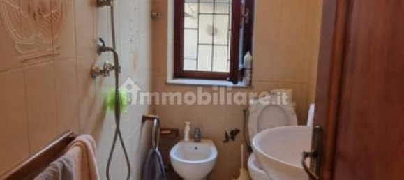 2 Schlafzimmer Wohnung in Buggiano, Italy, Nr. 114576 15