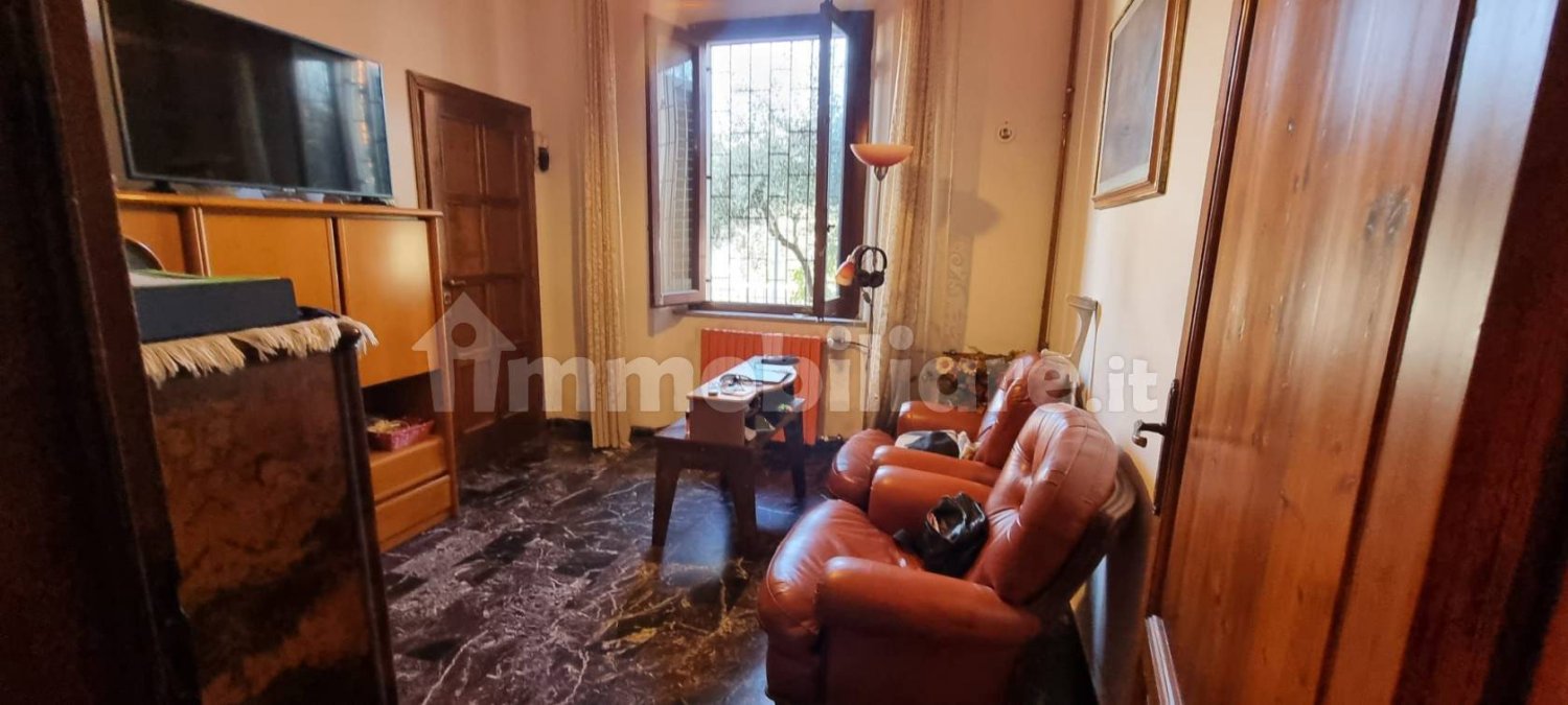 2 Schlafzimmer Wohnung in Buggiano, Italy, Nr. 114576