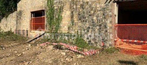 5986m² Building in Poggibonsi, Italy No. 323840 32