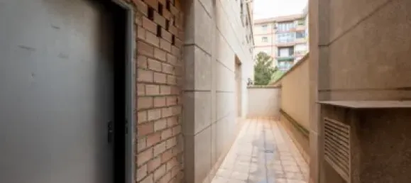 Gewerbliche Immobilie in Granada, Spain 107m², Nr. 105582 9