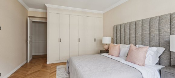 Apartamento de 4 dormitorios en Paris, France No. 172257 20