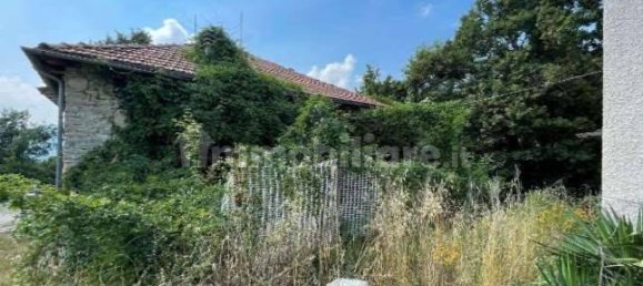 3 bedrooms Villa in Palagano, Italy No. 302511 2