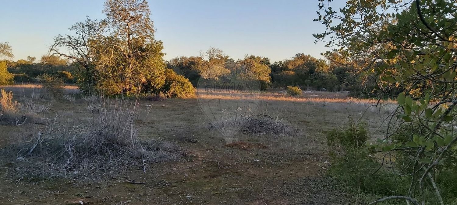 Terrain à Olhao, Portugal 13800m² No. 38907