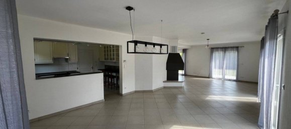 6 chambres Maison à Saint-Rémy-lès-Chevreuse, France No. 331749 2