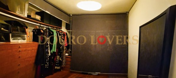 Apartamento de 4 dormitorios en Matosinhos, Portugal No. 129283 15