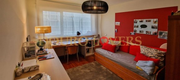 Apartamento de 4 dormitorios en Matosinhos, Portugal No. 129283 8