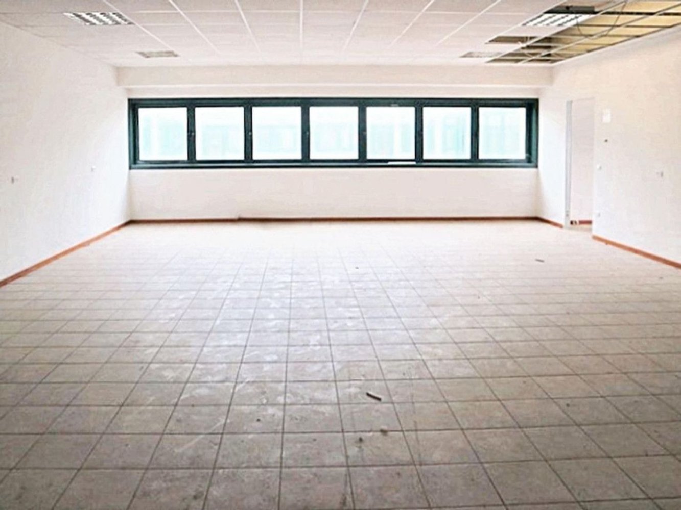  مكتب في Falconara Marittima, Italy 238متر مربع رقم 369911