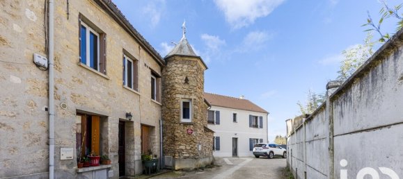 3-salle Appartement à Marines, France No. 324987 14