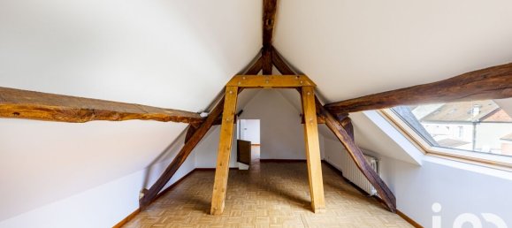 3-salle Appartement à Marines, France No. 324987 9