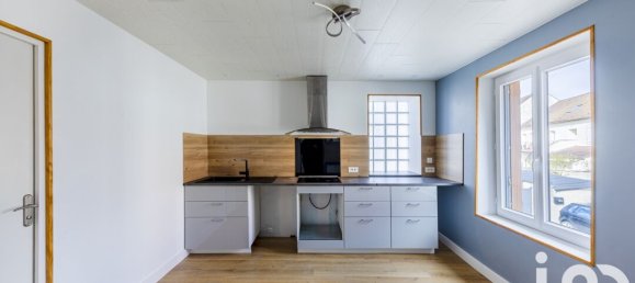 3-salle Appartement à Marines, France No. 324987 3