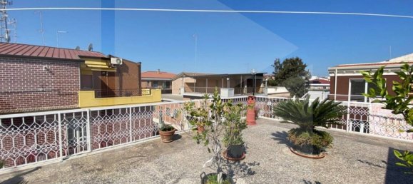 3 bedrooms House in San Severo, Italy No. 23779 4