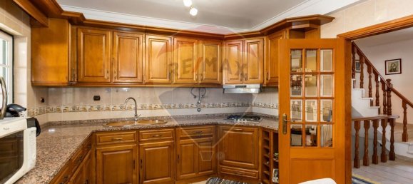 3 bedrooms House in Moita, Portugal No. 185459 8