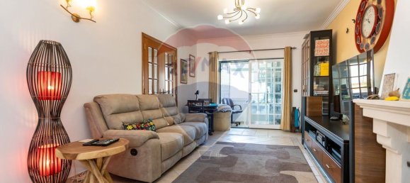 3 bedrooms House in Moita, Portugal No. 185459 3