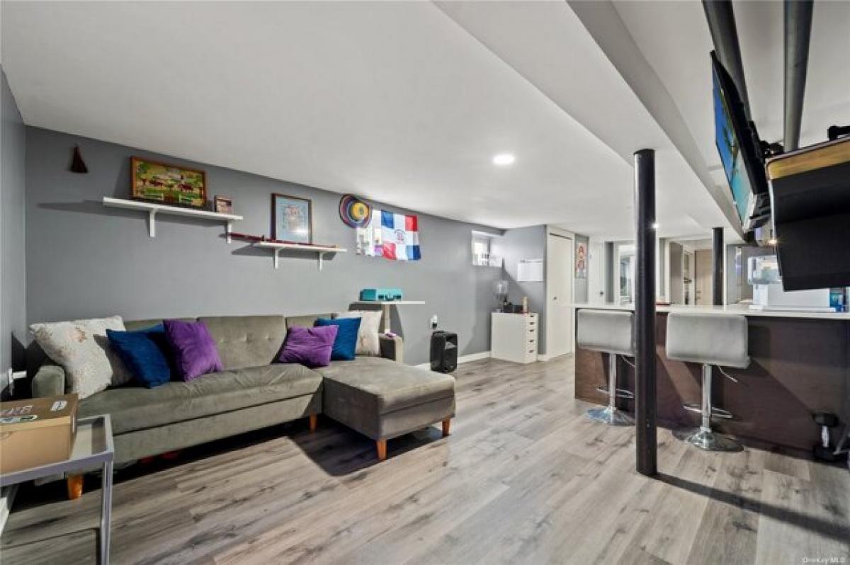 Casa de 7 dormitorios en Woodhaven, USA No. 258030