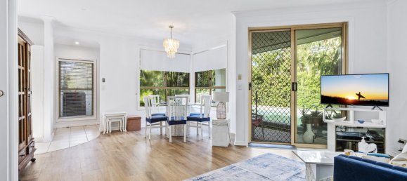 5 chambres Maison à Broadbeach Waters, Australia No. 951 14