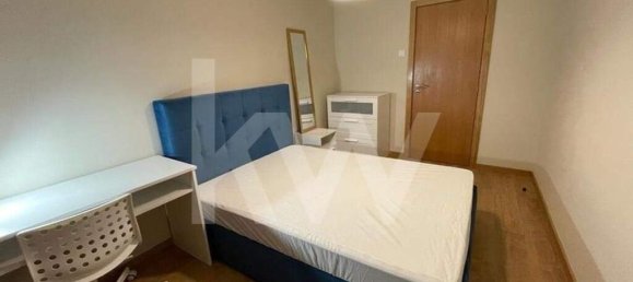 3 bedrooms Apartment in Porto, Portugal No. 51865 11