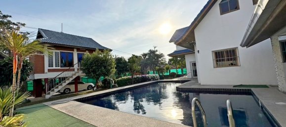 4 غرف نوم مقهى / مطعم في Pattaya, Thailand رقم 4302 5