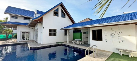 4 غرف نوم مقهى / مطعم في Pattaya, Thailand رقم 4302 4