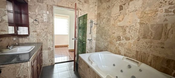 4 غرف نوم مقهى / مطعم في Pattaya, Thailand رقم 4302 25