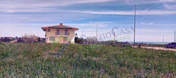 Terrain à Giulianova, Italy 430m² No. 109419 6