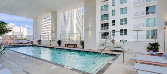 2 Schlafzimmer Gewerbliche Immobilien in Miami, USA, Nr. 615883 7