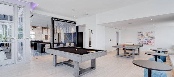 2 Schlafzimmer Gewerbliche Immobilien in Miami, USA, Nr. 615883 8