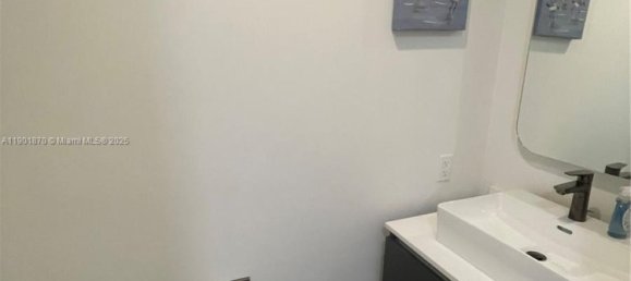 2 Schlafzimmer Gewerbliche Immobilien in Miami, USA, Nr. 615883 18