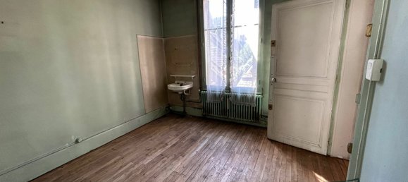 Edifício T4 em Saint-Amand-Montrond, France N.º 79048 7