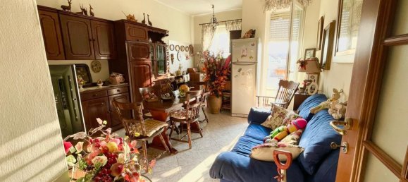 3 rooms Apartment in Nichelino, Italy No. 285914 7