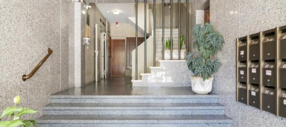 4 bedrooms Apartment in Lisbon, Portugal No. 145219 2