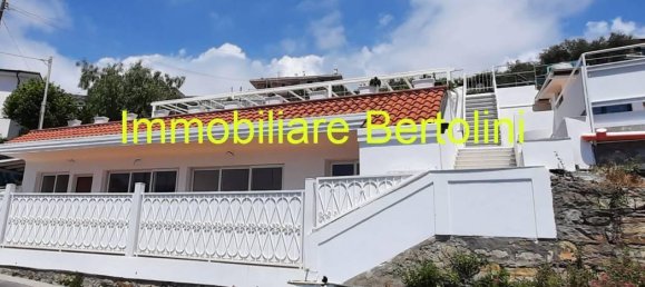 3 rooms Villa in Sanremo, Italy No. 157991 7