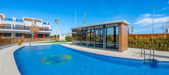 Квартира с 2 спальнями в Аликанте, Испания № 133323 3