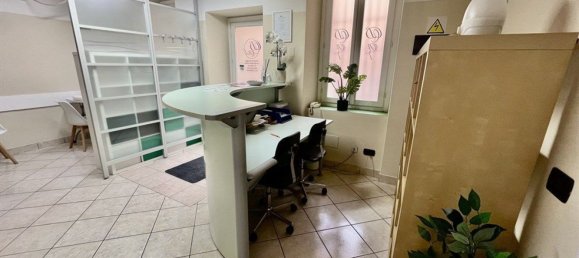 مكتب في Olginate, Italy 70متر مربع رقم 361267 17