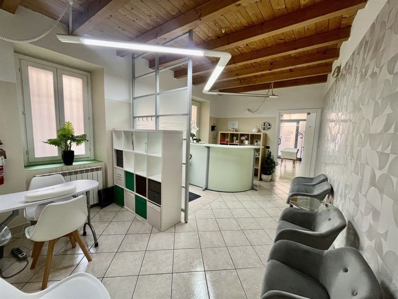  مكتب في Olginate, Italy 70متر مربع رقم 361267