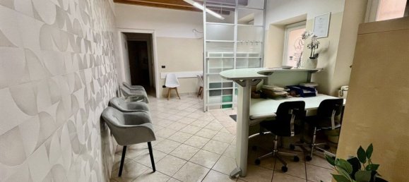 مكتب في Olginate, Italy 70متر مربع رقم 361267 15