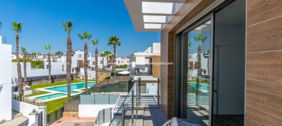 Villa T4 em Alicante, Spain N.º 186554 19