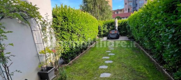 1 bedroom Apartment in Turin, Italy No. 103118 3