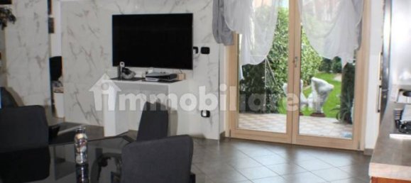 1 bedroom Apartment in Turin, Italy No. 103118 12