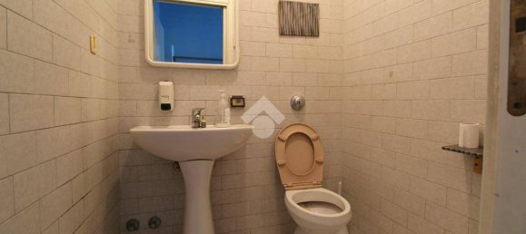 1 bedroom Apartment in Veduggio con Colzano, Italy No. 379144 16