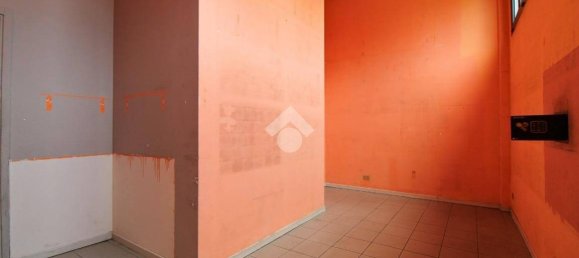 1 bedroom Apartment in Veduggio con Colzano, Italy No. 379144 8