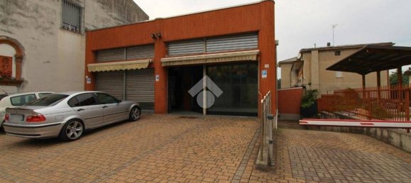 1 bedroom Apartment in Veduggio con Colzano, Italy No. 379144 10