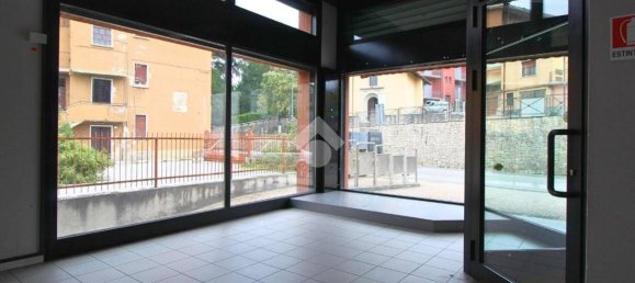 1 bedroom Apartment in Veduggio con Colzano, Italy No. 379144 2