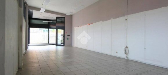 1 bedroom Apartment in Veduggio con Colzano, Italy No. 379144 15