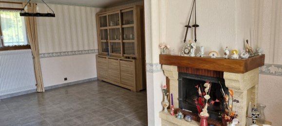 5-Zimmer Villa in Le Clerjus, France, Nr. 324964 2