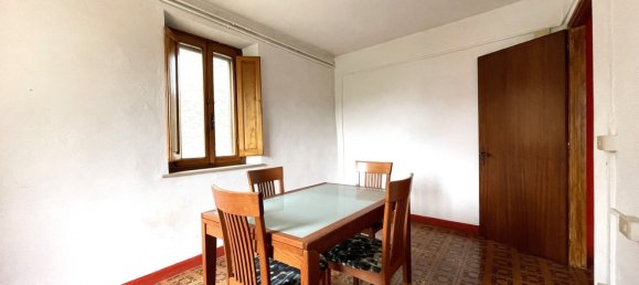 5-salle Maison à Borgo a Mozzano, Italy No. 215120 32