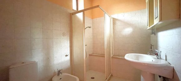 5-salle Maison à Borgo a Mozzano, Italy No. 215120 27