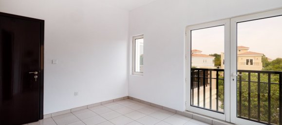 5 bedrooms Villa in The Villa, UAE No. 18958 10