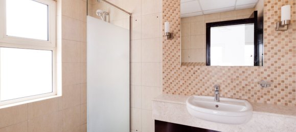 5 bedrooms Villa in The Villa, UAE No. 18958 9