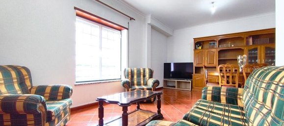 3 bedrooms Apartment in Arcozelo, Portugal No. 295369 3